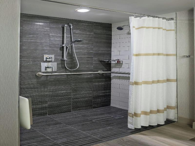 Boston Marriott Newton image