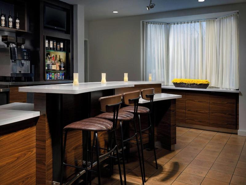 Courtyard By Marriott image