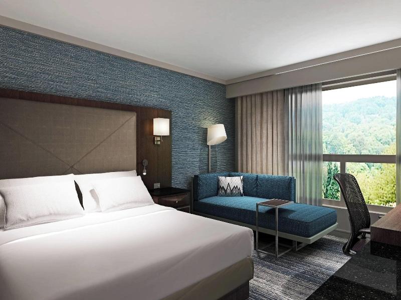Boston Marriott Burlington image