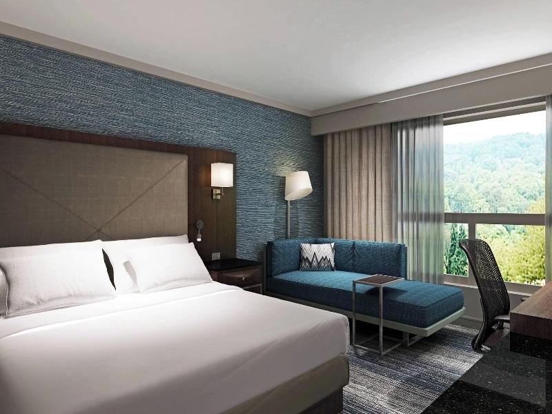 Boston Marriott Burlington image
