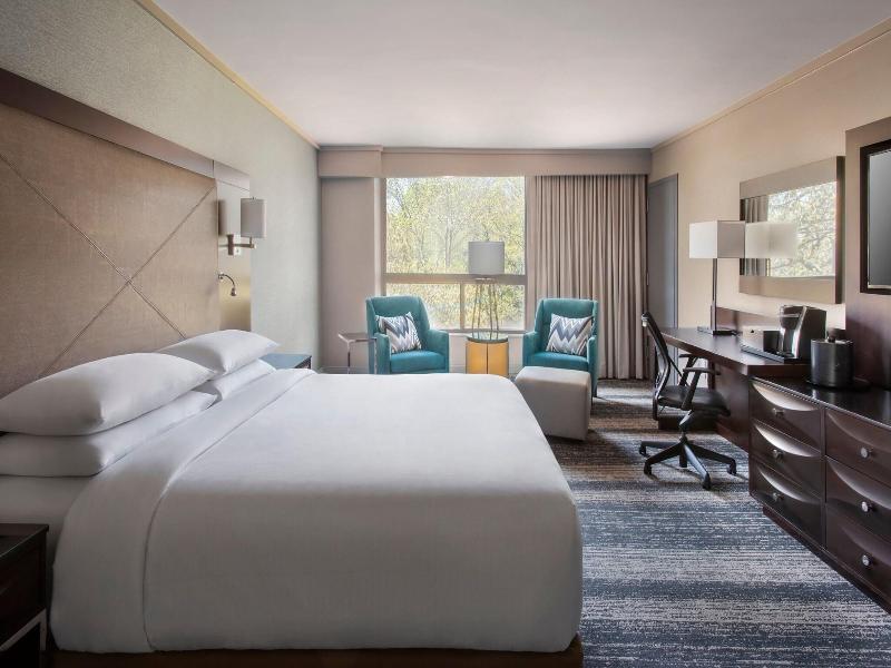 Boston Marriott Burlington image