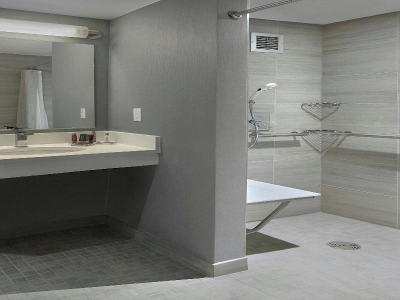 Boston Marriott Burlington image