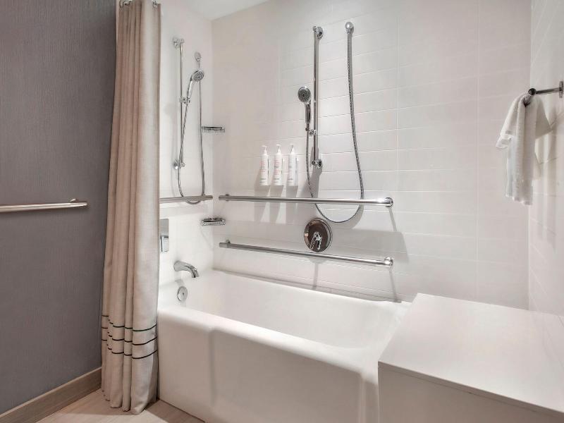 Boston Marriott Burlington image