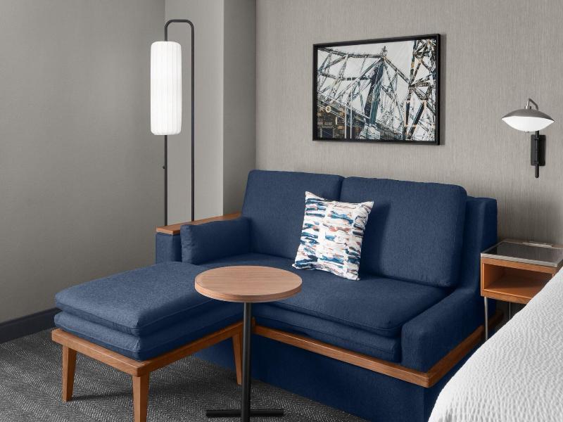 Courtyard Pittsburgh University Center image
