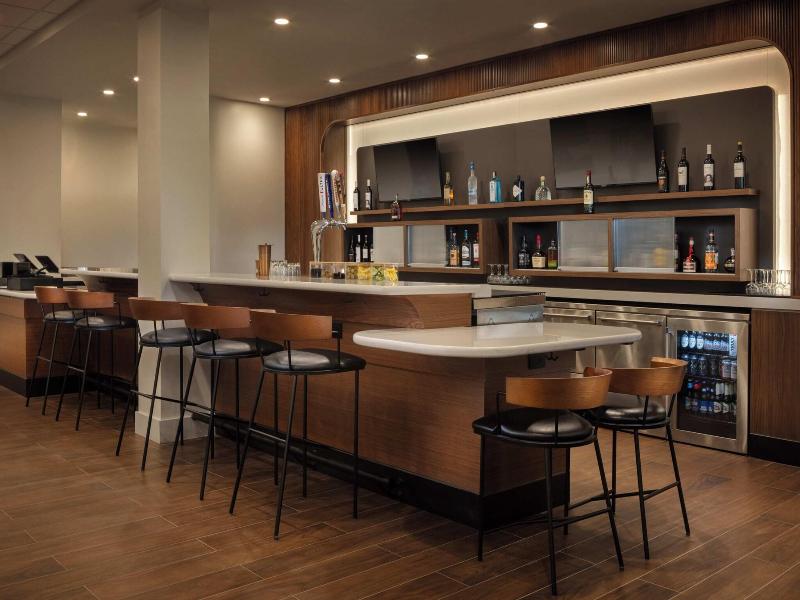 Courtyard by Marriott across Universal Orlando image