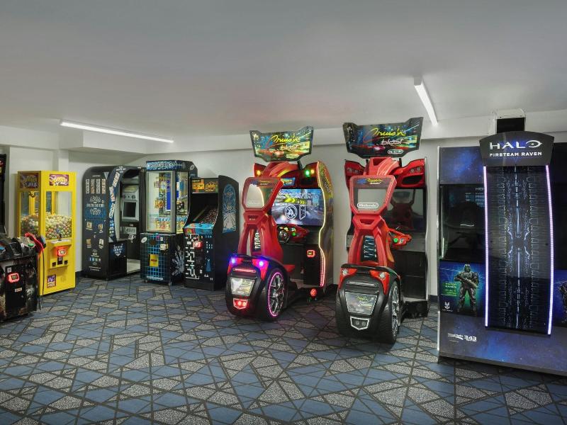 Courtyard by Marriott across Universal Orlando image