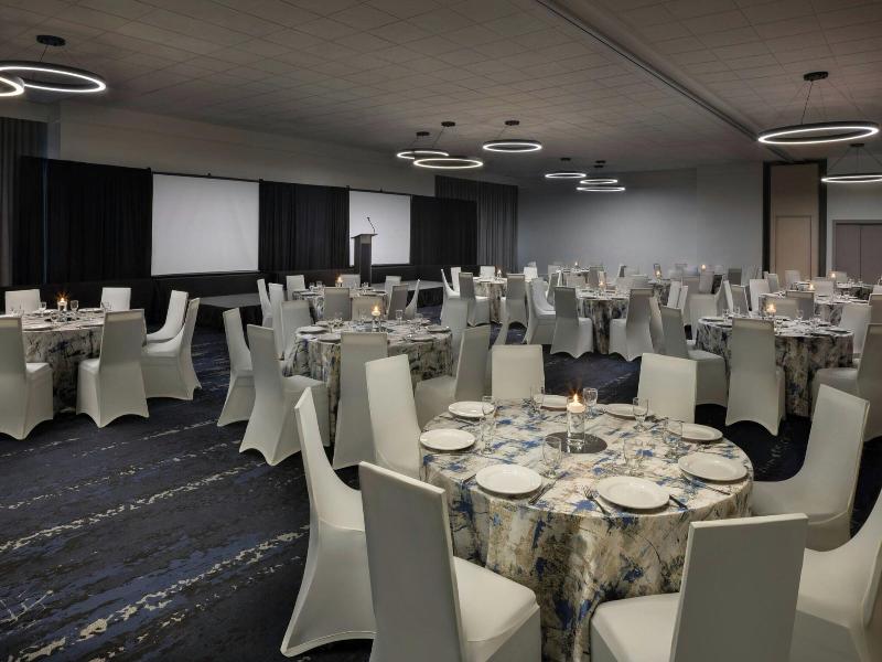 Courtyard by Marriott across Universal Orlando image