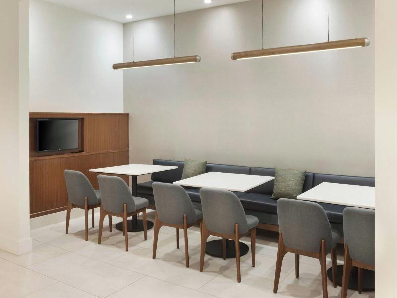 Courtyard by Marriott across Universal Orlando image
