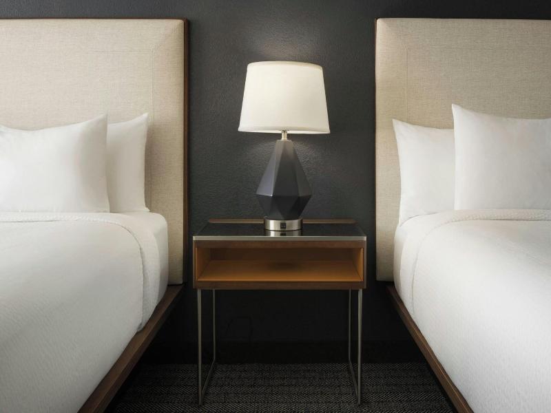 Courtyard by Marriott across Universal Orlando image