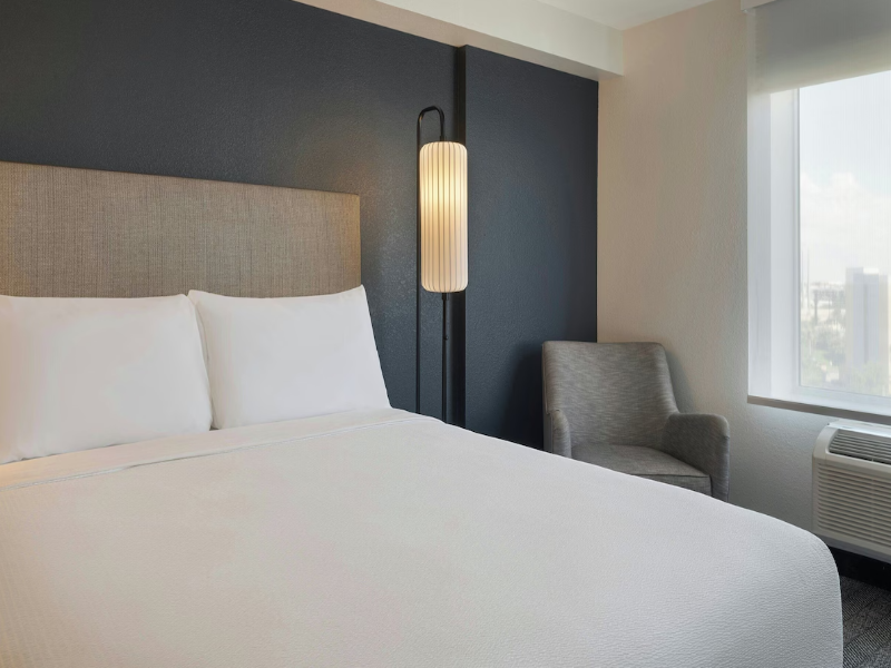 Courtyard by Marriott across Universal Orlando image