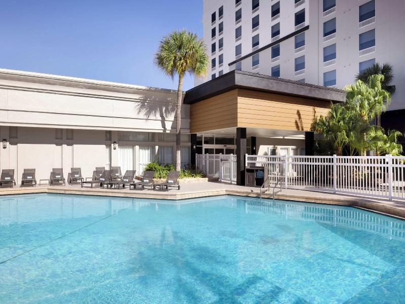 Courtyard by Marriott across Universal Orlando image