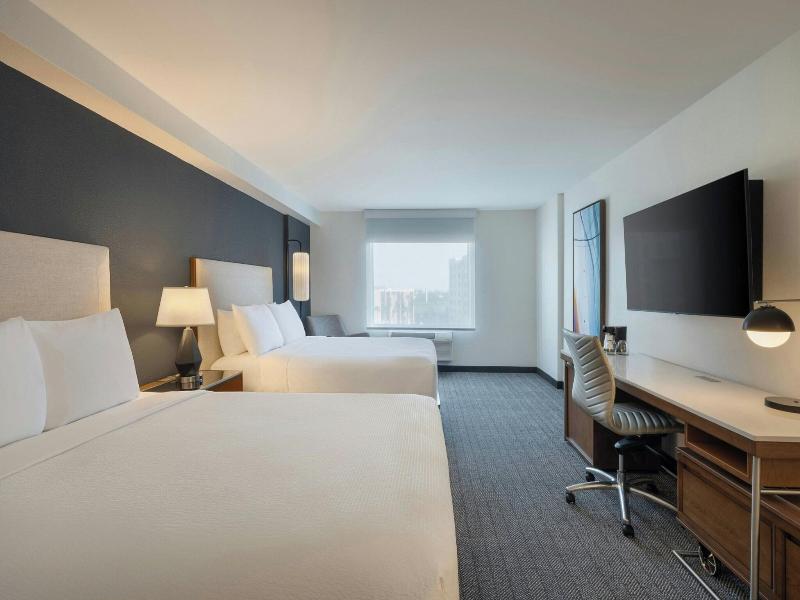 Courtyard by Marriott across Universal Orlando image