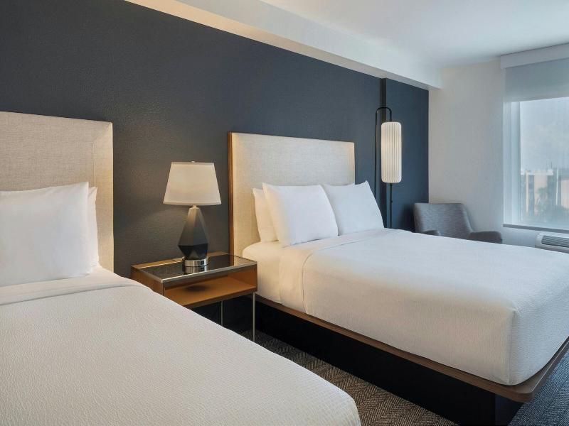 Courtyard by Marriott across Universal Orlando image