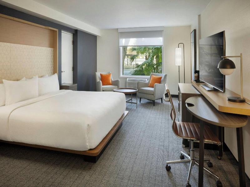 Courtyard by Marriott across Universal Orlando image