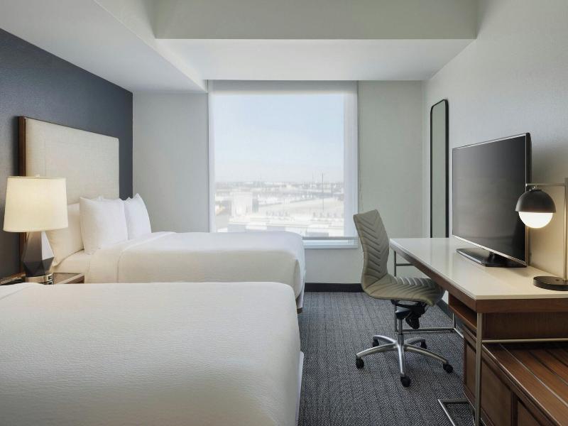 Courtyard by Marriott across Universal Orlando image
