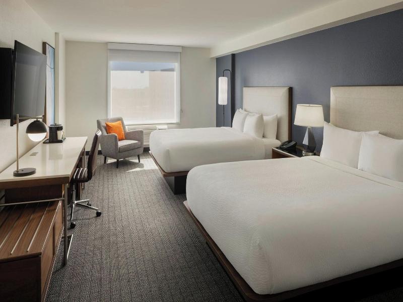 Courtyard by Marriott across Universal Orlando image