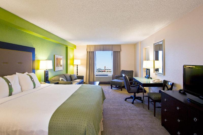 Holiday Inn & Suites Universal Orlando