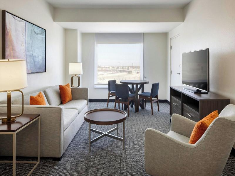 Courtyard by Marriott across Universal Orlando image