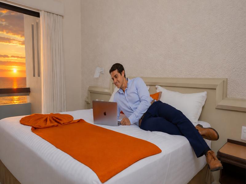 Olas Altas Inn Hotel & Spa image