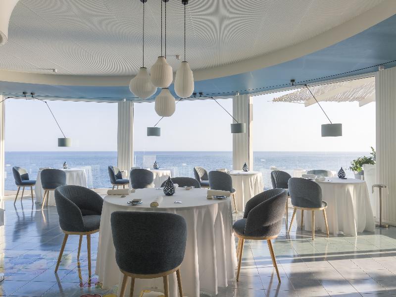 Hotel Club Due Torri image