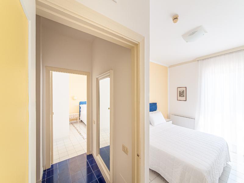 Hotel Club Due Torri image