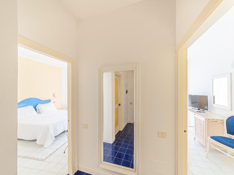 Hotel Club Due Torri image