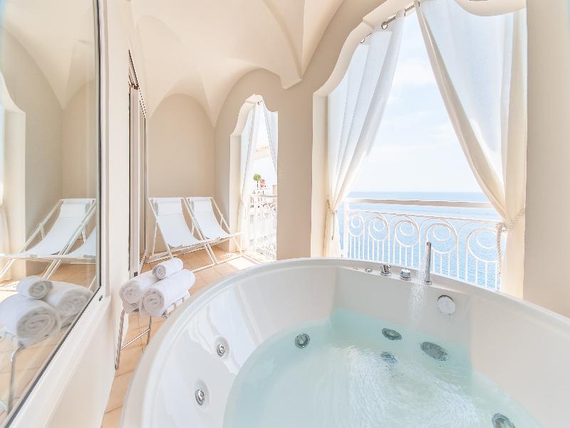 Hotel Club Due Torri image