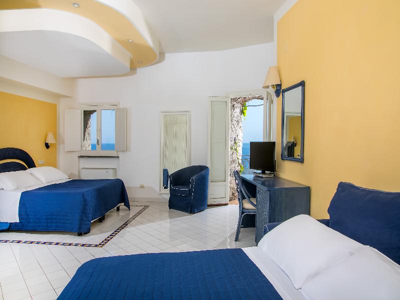Hotel Club Due Torri image