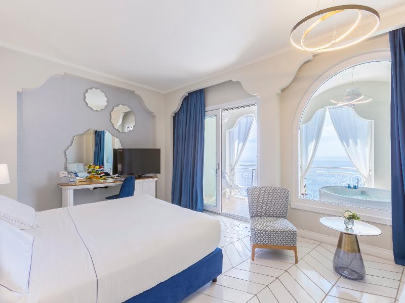 Hotel Club Due Torri image