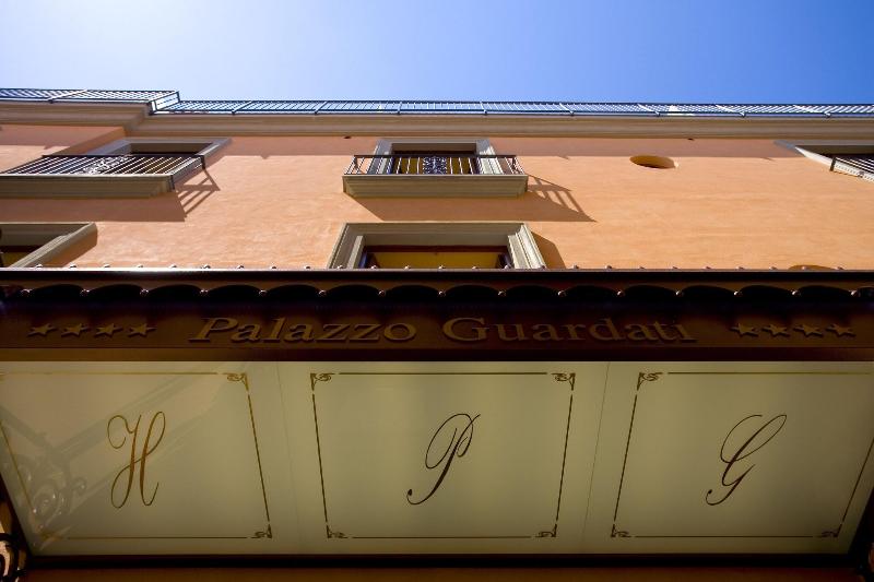 Hotel Palazzo Guardati image