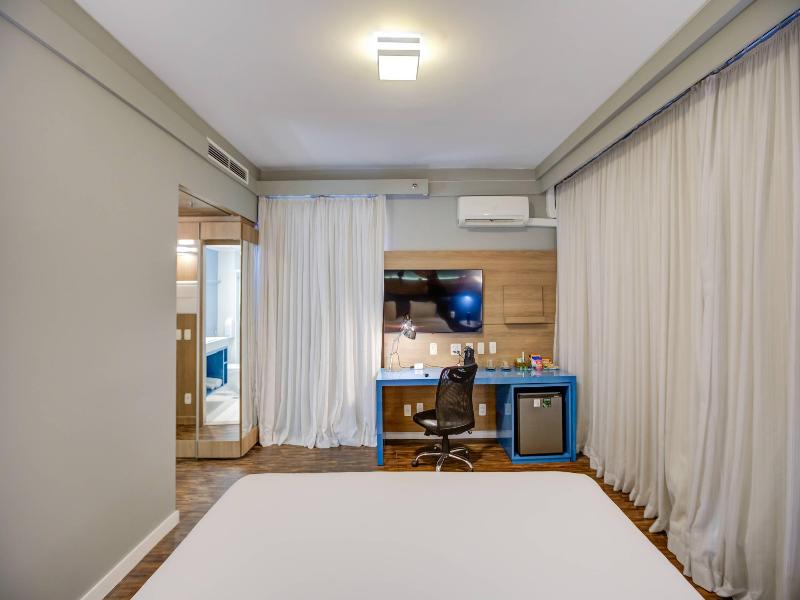 DOUBLE QUEEN SIZE BED — photo 10