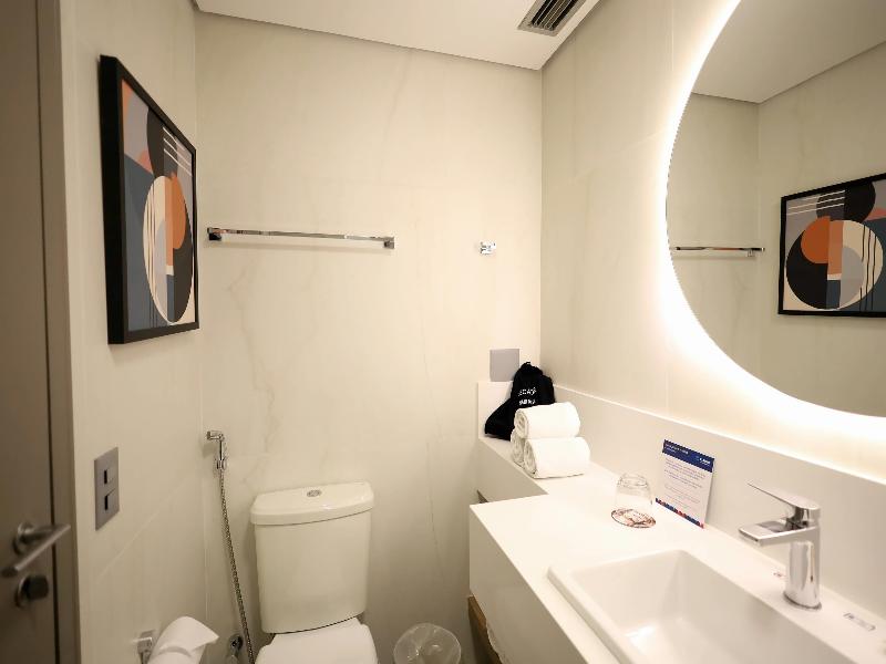 Clarion Faria Lima image
