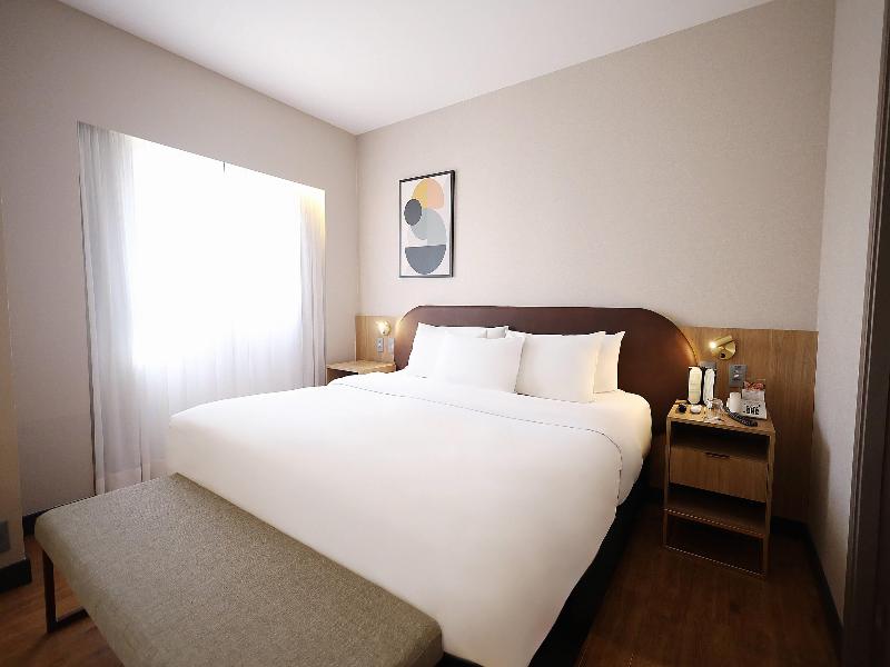 Clarion Faria Lima image