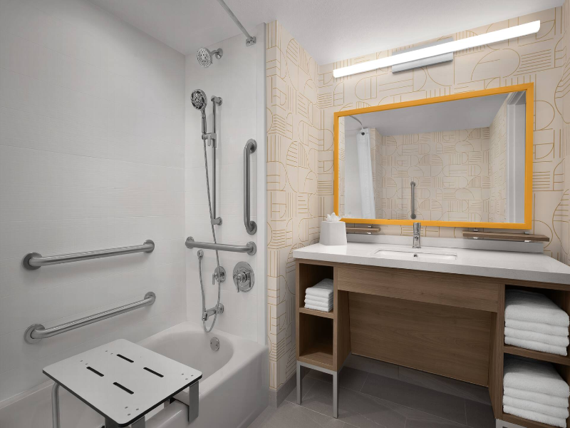 Home2 Suites by Hilton Scottsdale Old Town 3