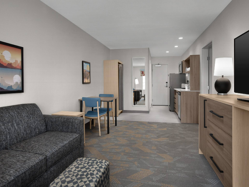Home2 Suites by Hilton Scottsdale Old Town 4
