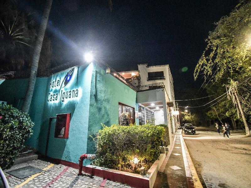 Casa Iguana Mismaloya image
