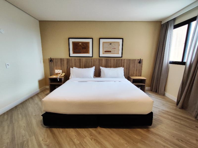 Holiday Inn Fortaleza image