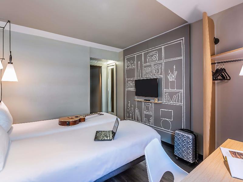 Ibis Lisboa Liberdade image