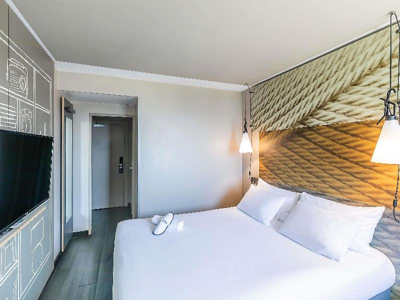 Ibis Lisboa Liberdade image
