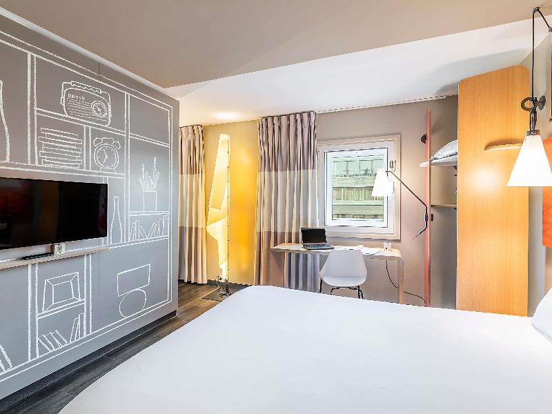 Ibis Lisboa Liberdade image