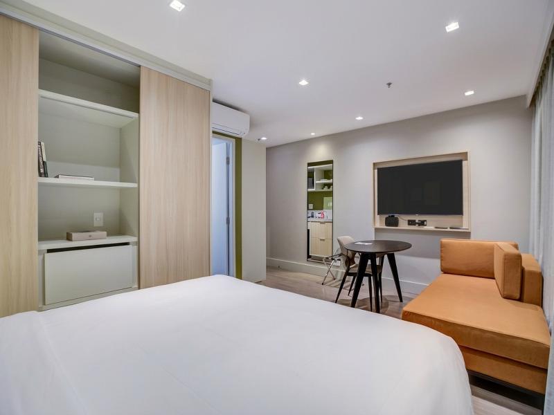 APARTMENT DELUXE KING BED