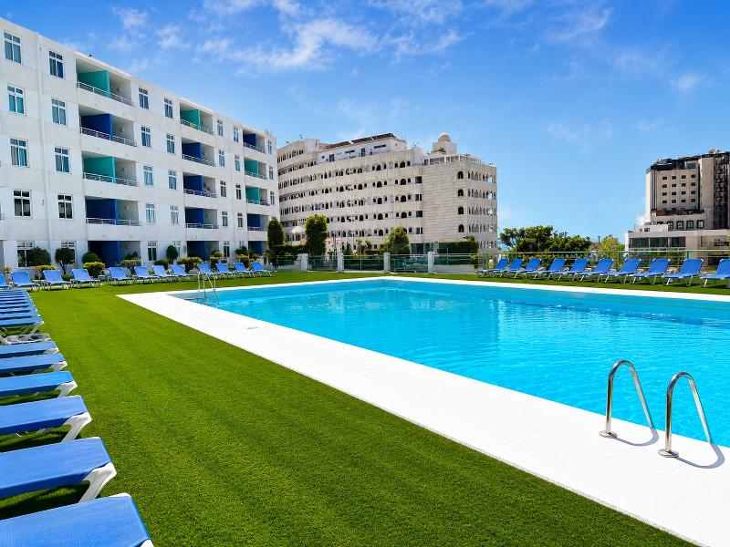 Apartamentos Tamaragua image