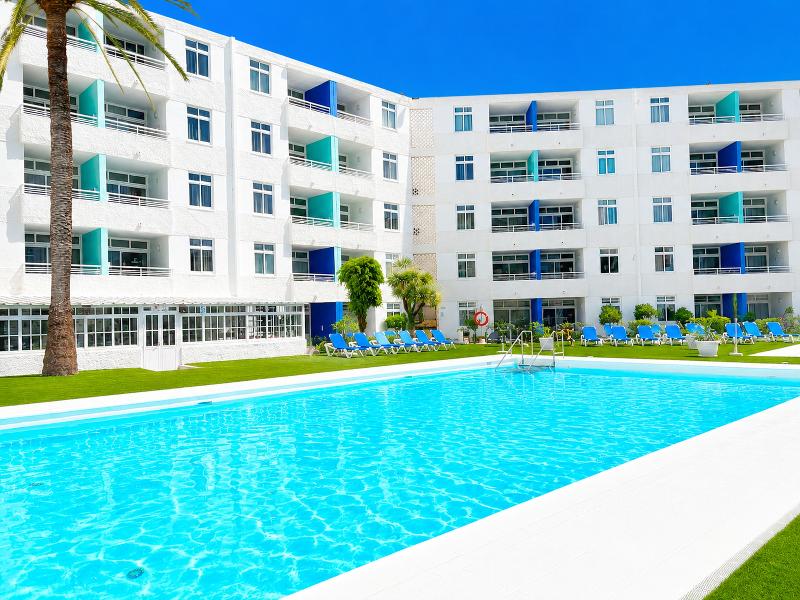 Apartamentos Tamaragua image