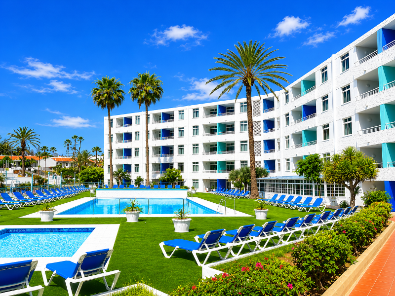 Apartamentos Tamaragua image
