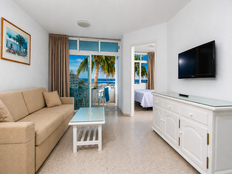 Apartamentos Tamaragua image