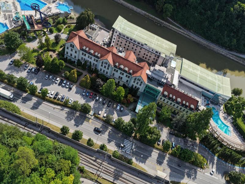 Hotel Zdravilisce - Thermana Lasko — general view