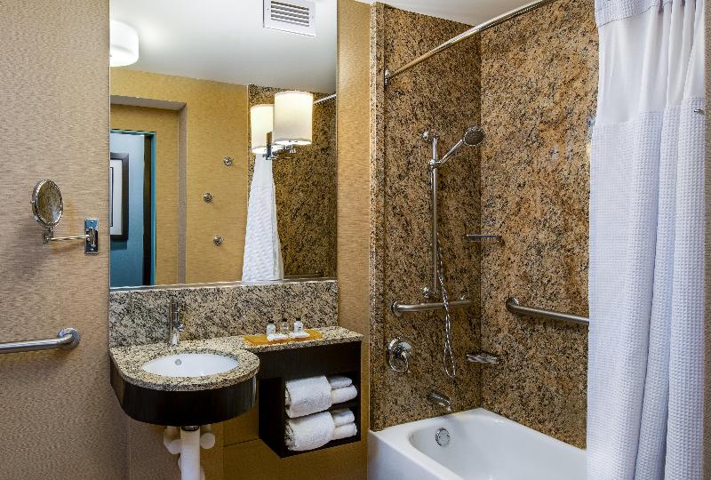 Crowne Plaza Chicago Ohare Hotel & Conf Ctr By IHG image