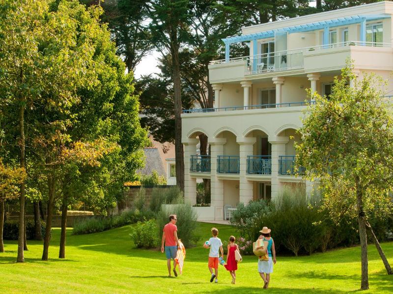 P&V Residence Royal Park image