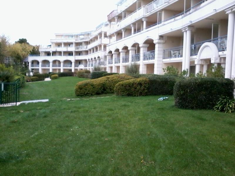 P&V Residence Royal Park image