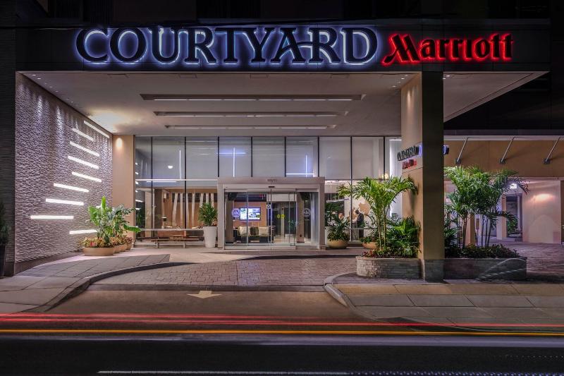 Courtyard Bethesda Chevy Chase